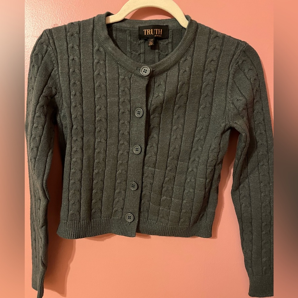 Small green cardigan/ knit sweater with buttons